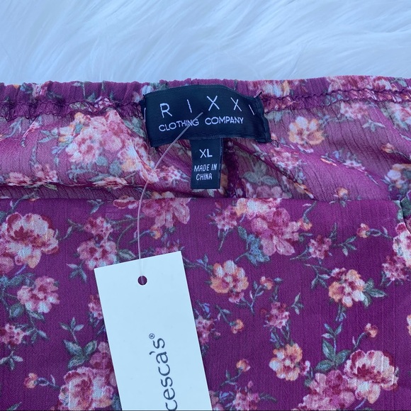 Floral Short Sleeve Dress - Picture 2 of 3